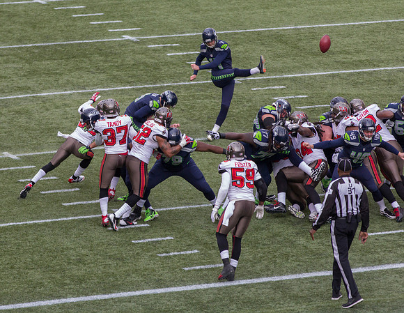 Steven Hauschka Puts Up 3