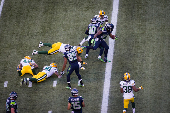Lynch Leaves a Trail of Defenders In His Wake