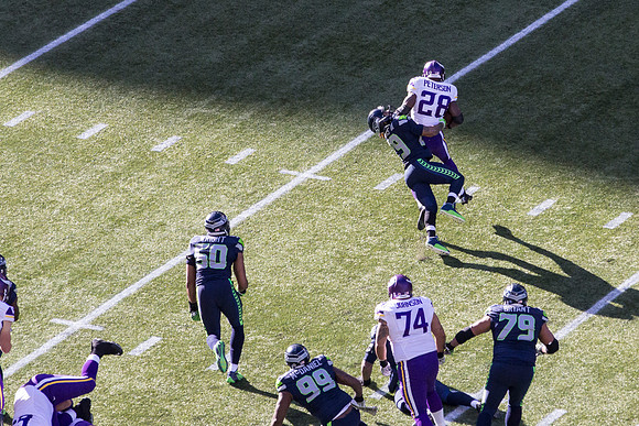 Earl Thomas III Takedown
