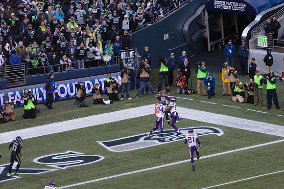 Doug Baldwin Hauls It In